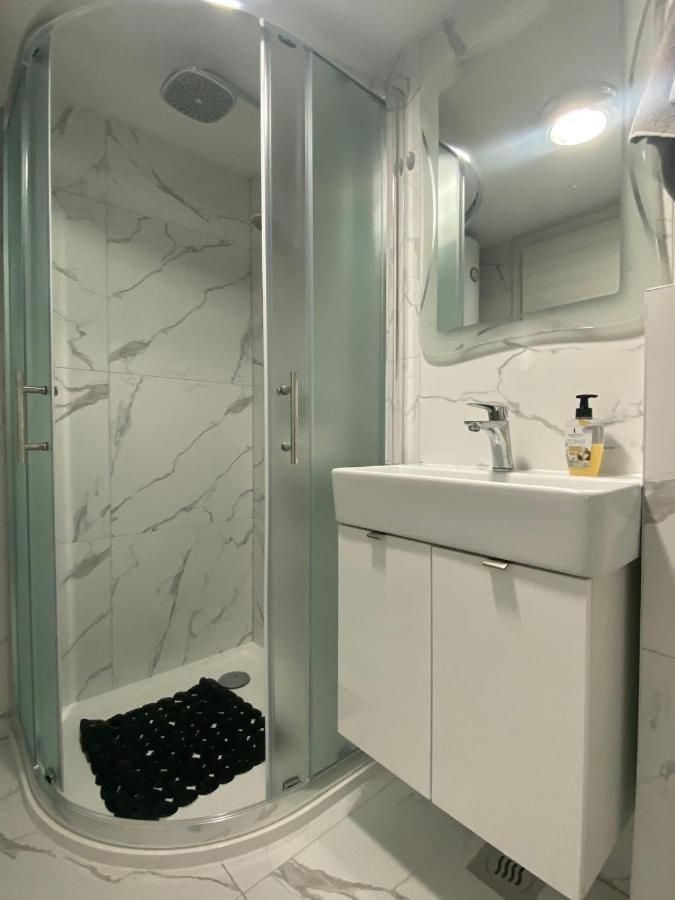 Mate Apartment *