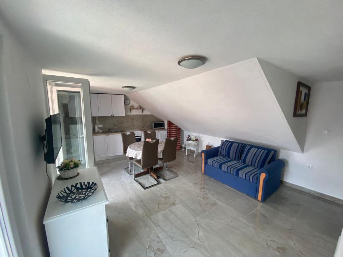 Mate Apartment Kastela