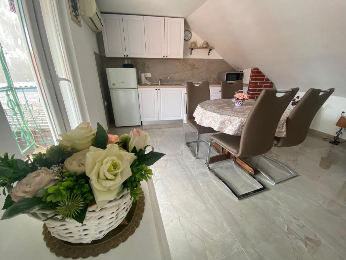 Mate Apartment Kastela